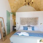 Le Sei Conche Relais & 4* Gemini (Apulia)