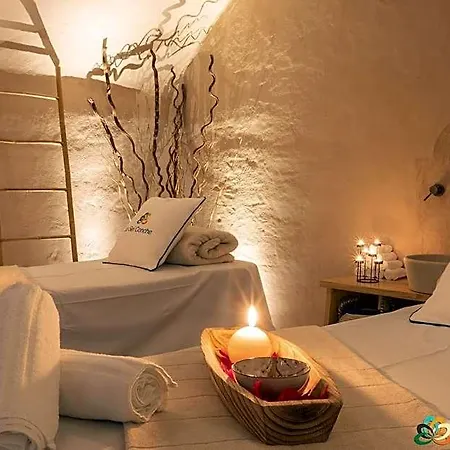 Отель Le Sei Conche Relais & 4*