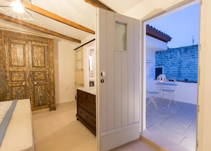 Le Sei Conche Relais & 4* Gemini (Apulia)